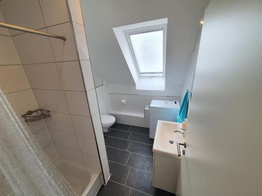 Kiel-Russee Familienwohnung, Lademoeglichkeit, Co2 Frei מראה חיצוני תמונה